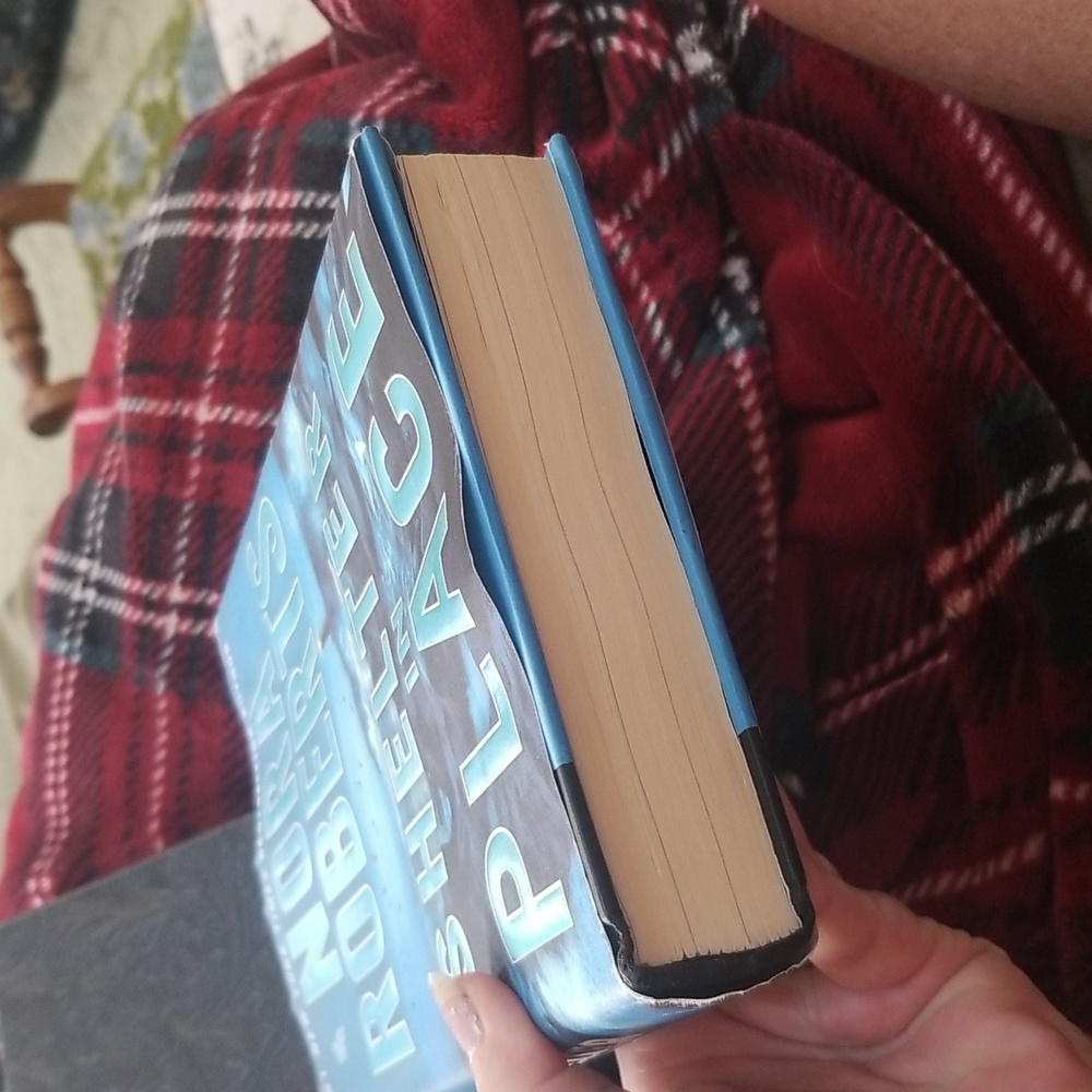 ๐NORA ROBERTS NOVEL - Picture 6 of 7